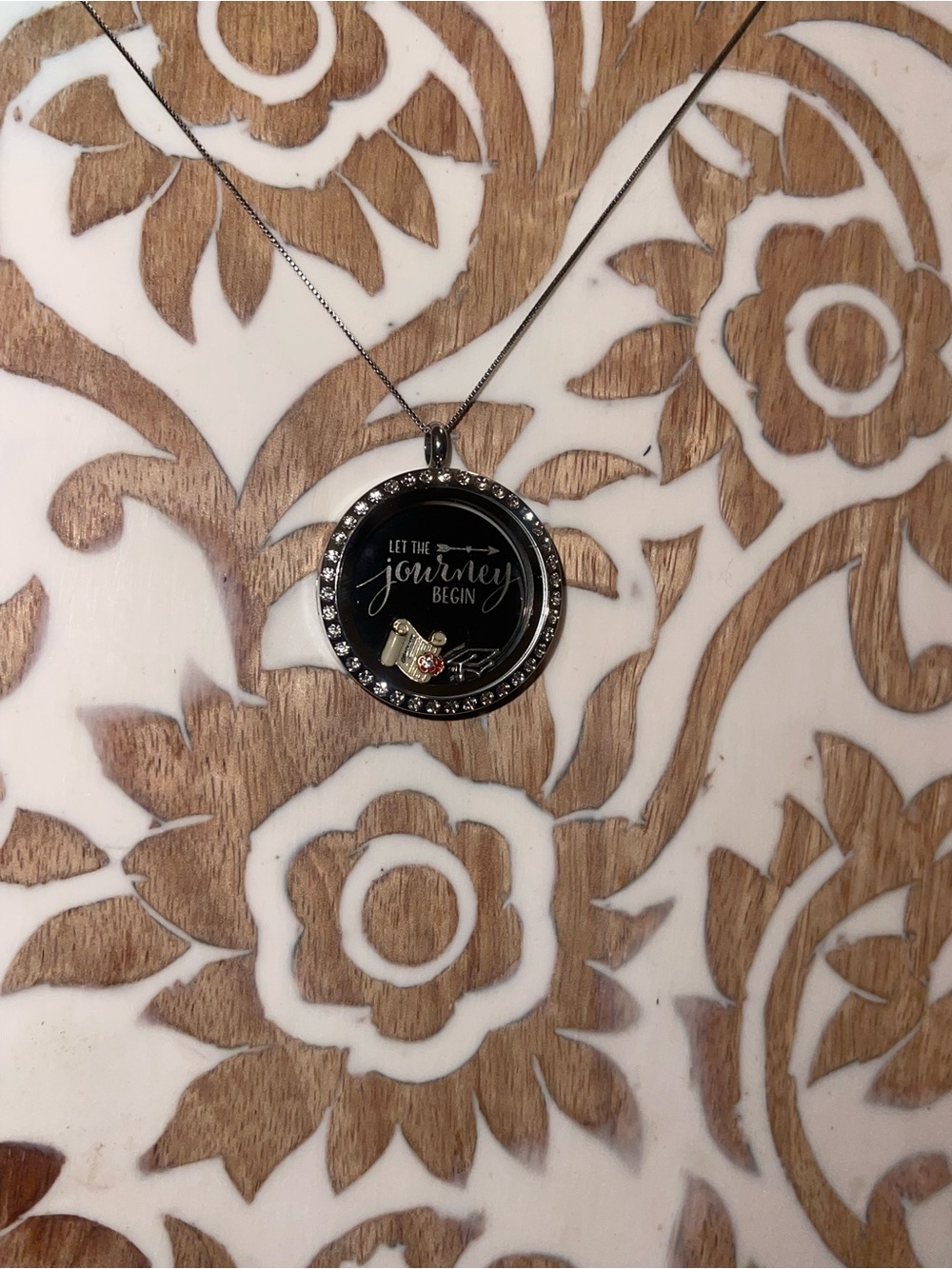 Origami owl- gradaute locket
